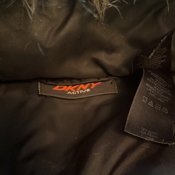 DKNY Active Winter Jacket - Picture 3 of 4